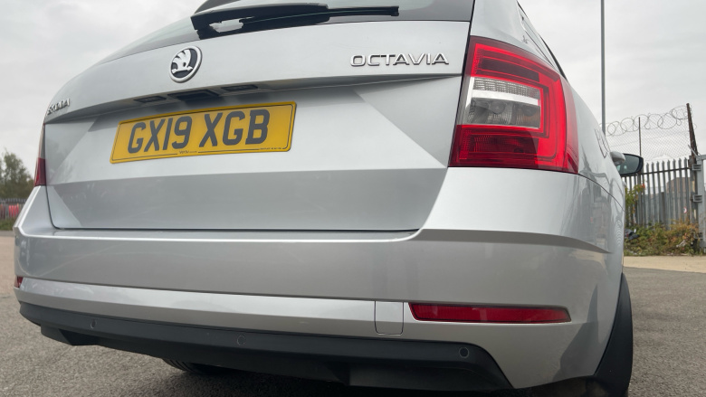 Skoda Octavia 1.6 TDI SE Technology 5dr Diesel Estate